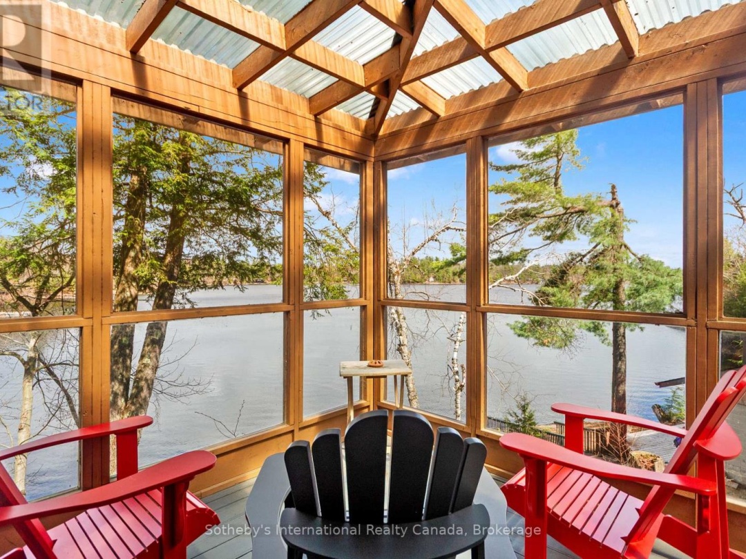 88 CAUSEWAY ROAD, Gibson Lake