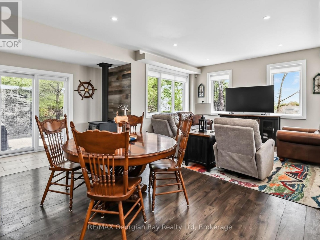 1432 HONEY HARBOUR ROAD, Georgian Bay (Baxter)