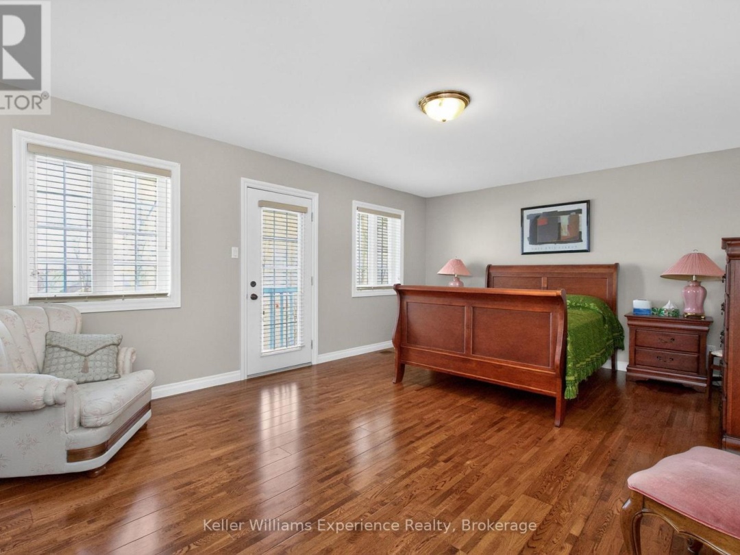 81 SILVER BIRCH CRESCENT, Georgian Bay