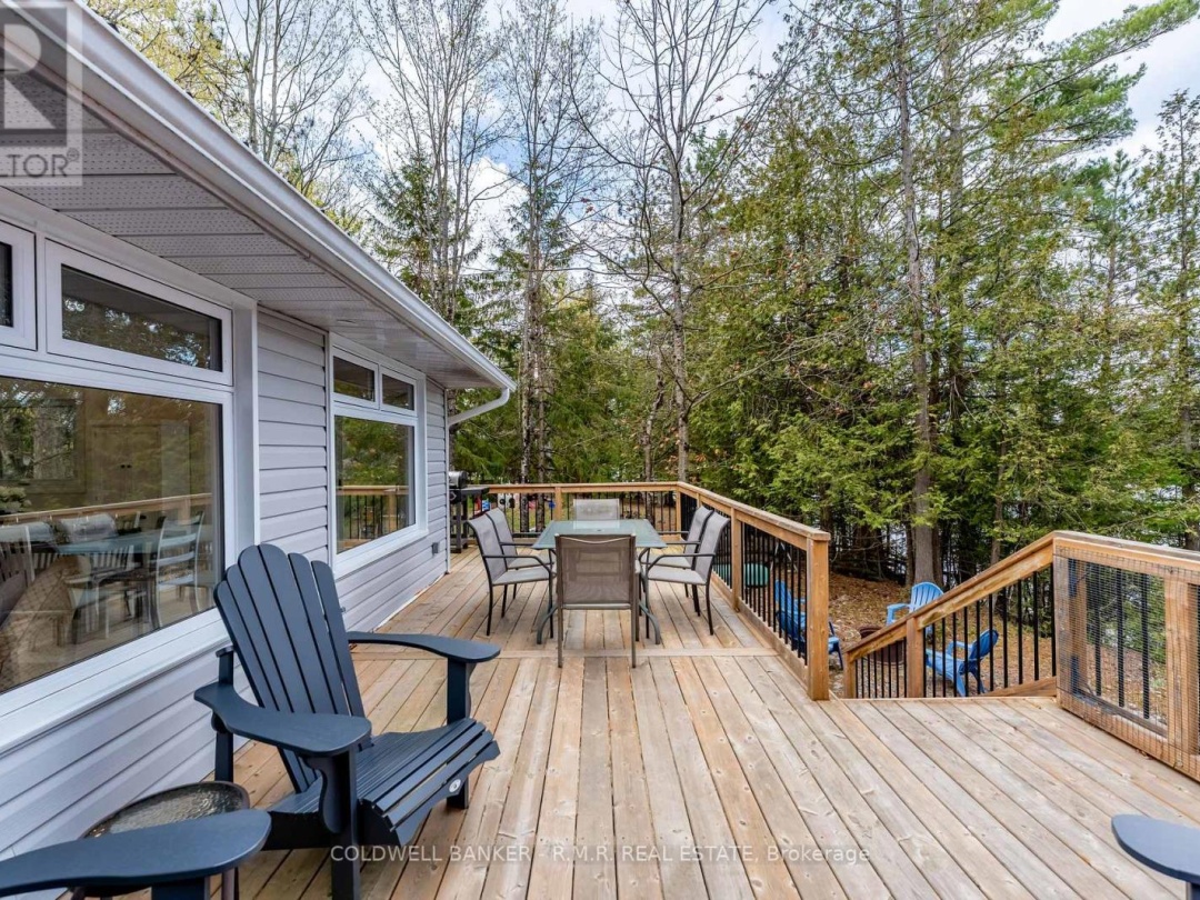 63 LITTLE SILVER LAKE WAY, Little Silver Lake