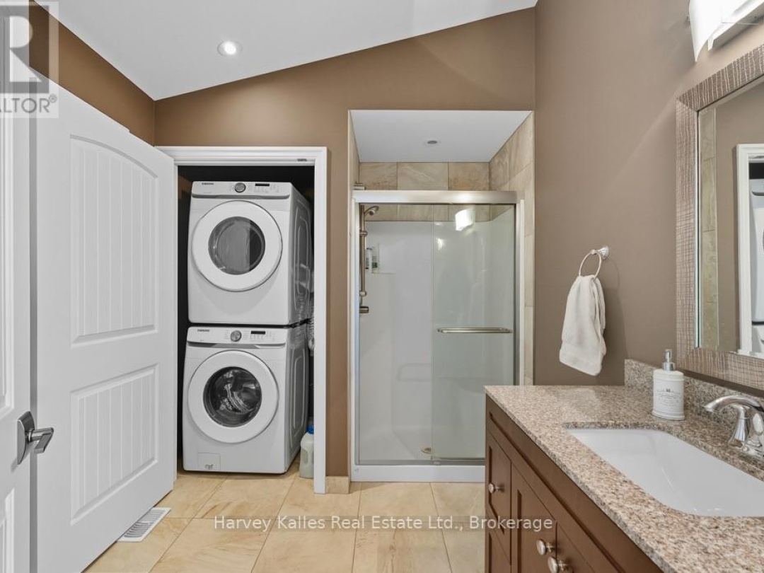 27 LIZZIE'S LANE, 