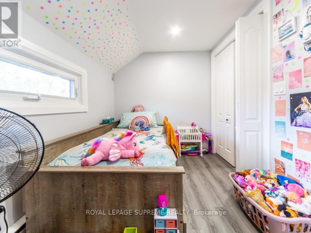 248 MISSISSAGA STREET W, 