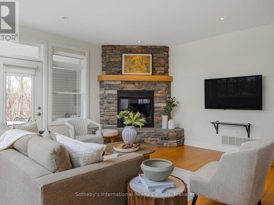 2 SWAN LANE, Tay (Port McNicoll)