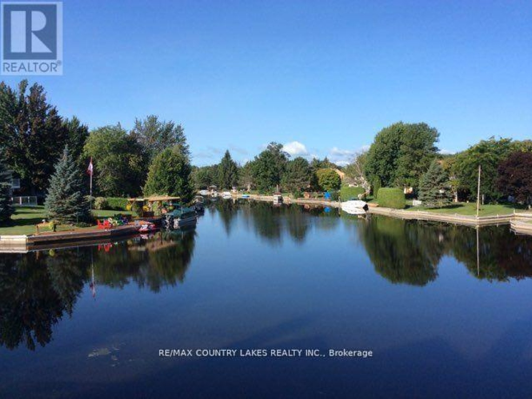 15 - 24 LAGUNA PARKWAY, 
