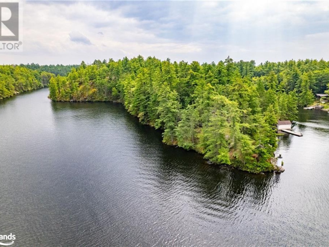 1375 Gull Lake, Gull Lake