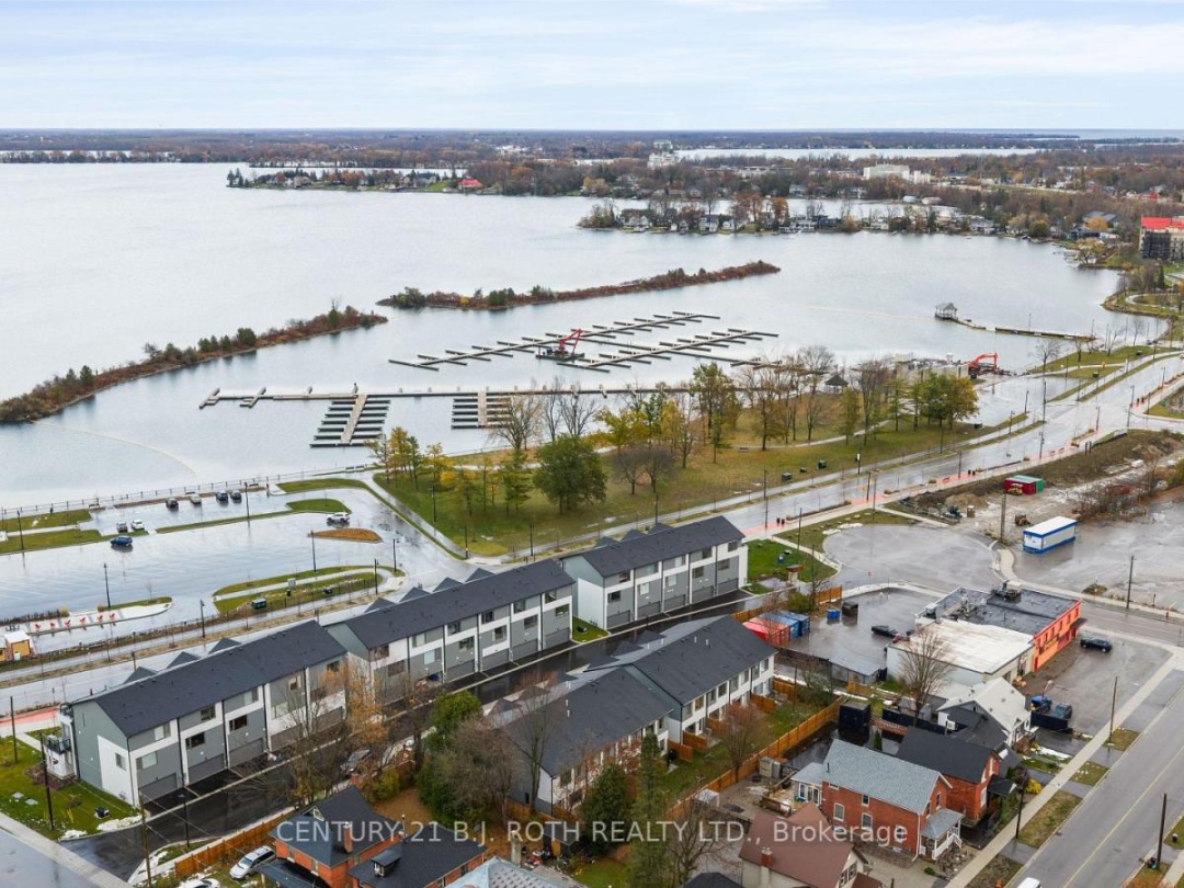 UNIT 12N - 89 LIGHTFOOT DRIVE, 