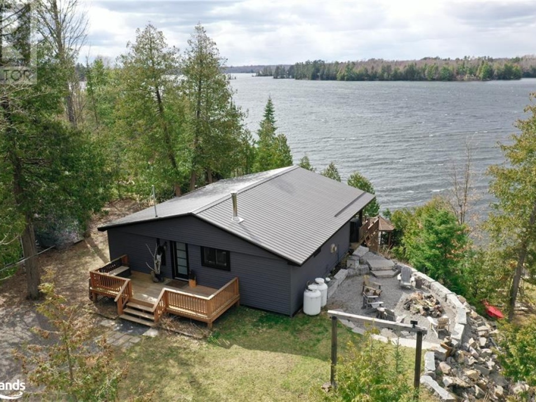 402 Steenburg Lake Road, Steenburg Lake