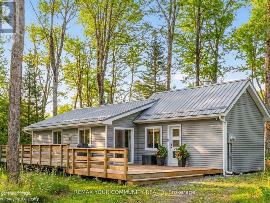 1534 SALERNO LAKE ROAD, Highlands East (Glamorgan)
