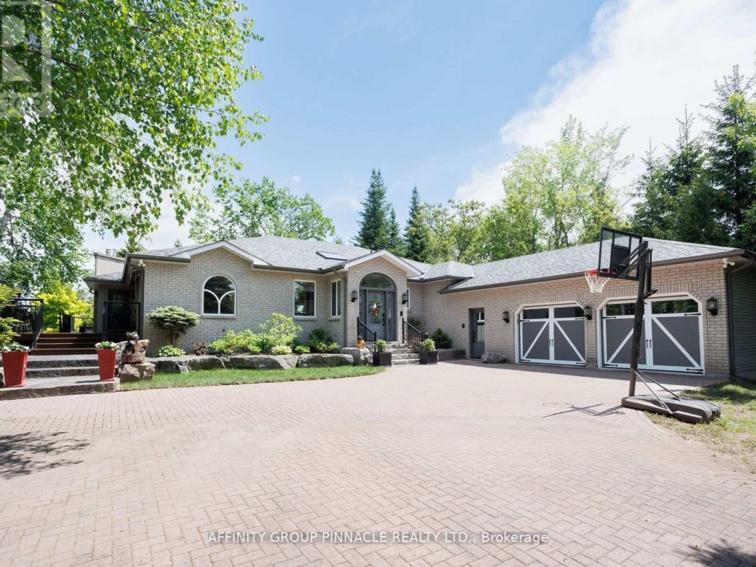 90 MCGREGOR DRIVE, 