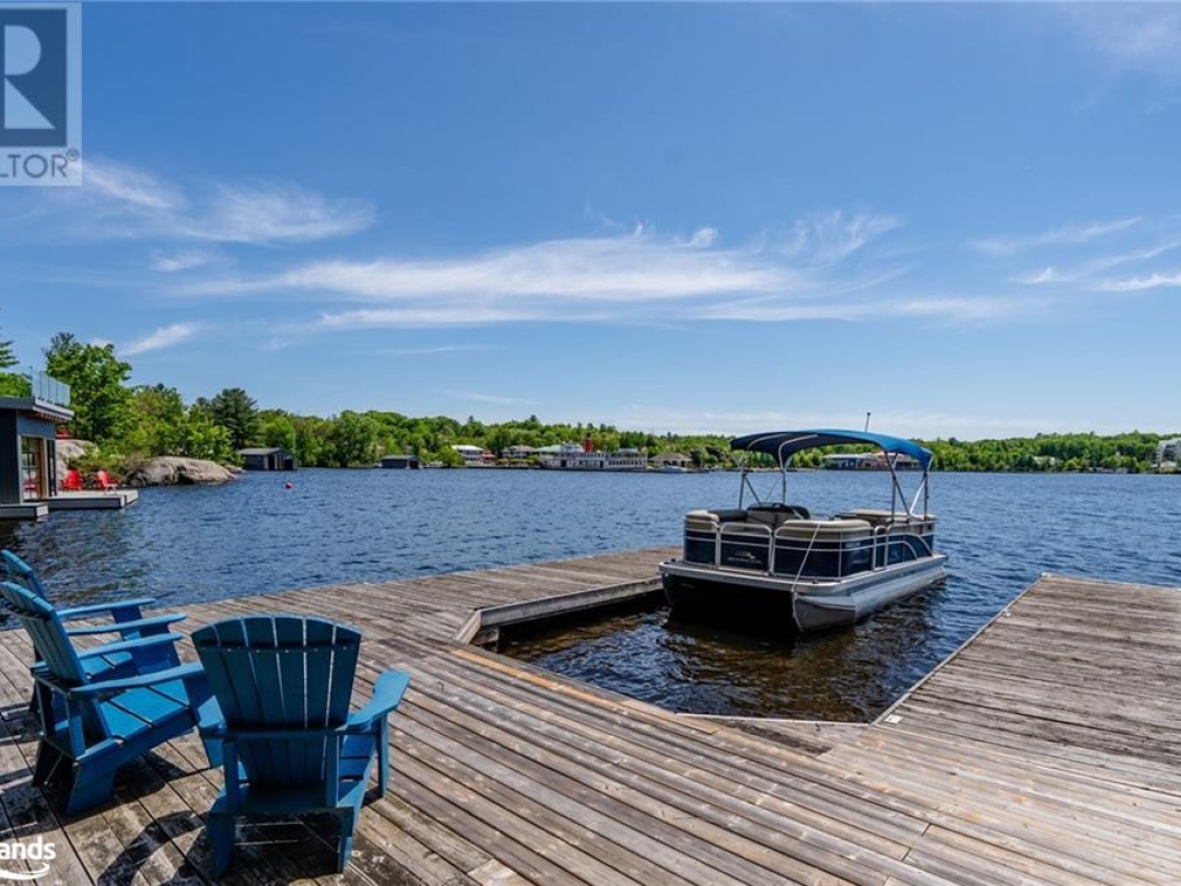 135 Abbey Lane Unit# 1, Lake Muskoka