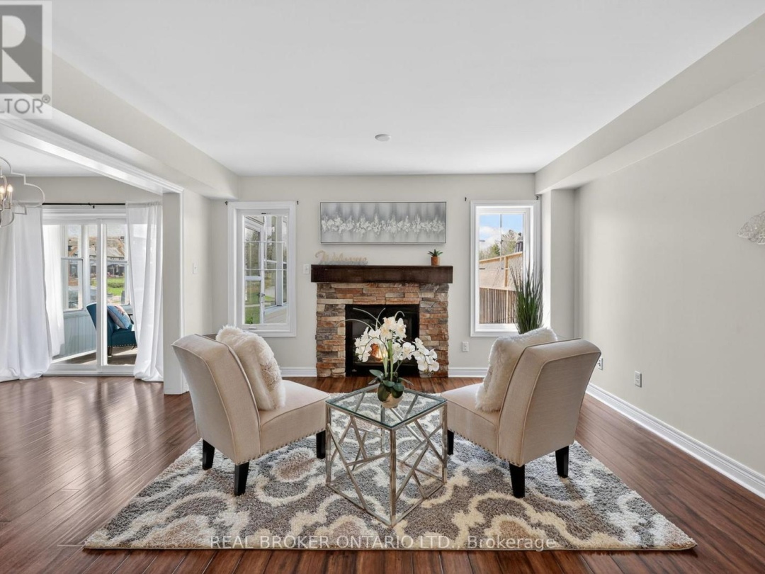 12 MASTERS CRESCENT, Georgian Bay