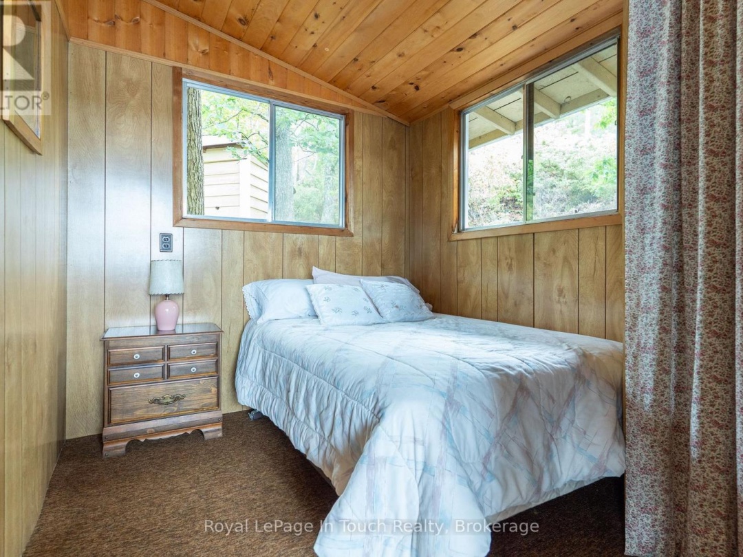 13182 GEORGIAN BAY SHORE, Georgian Bay