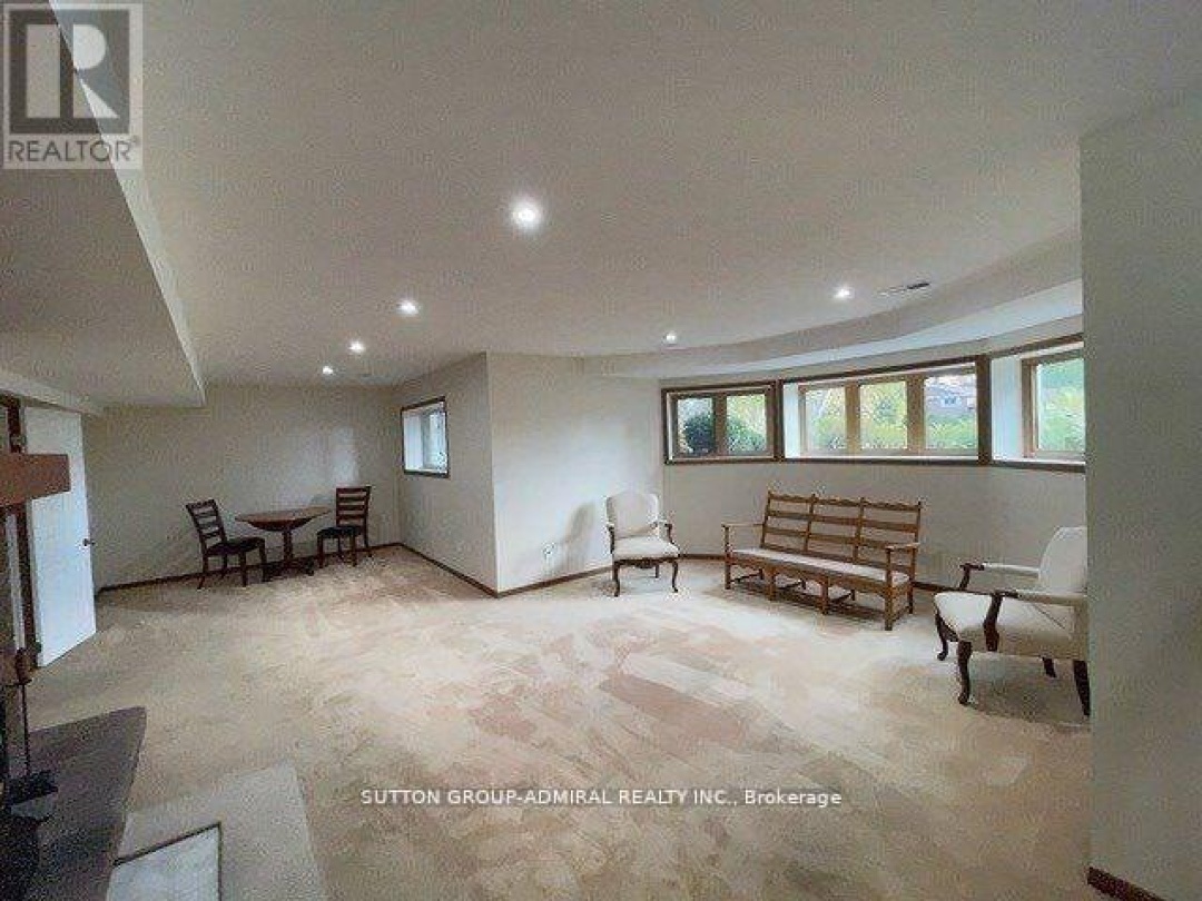 182 BAYSHORE DRIVE, Barnstable Bay