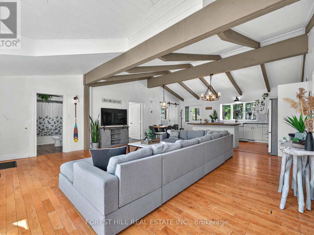 31 GLEN ACRES ROAD, 