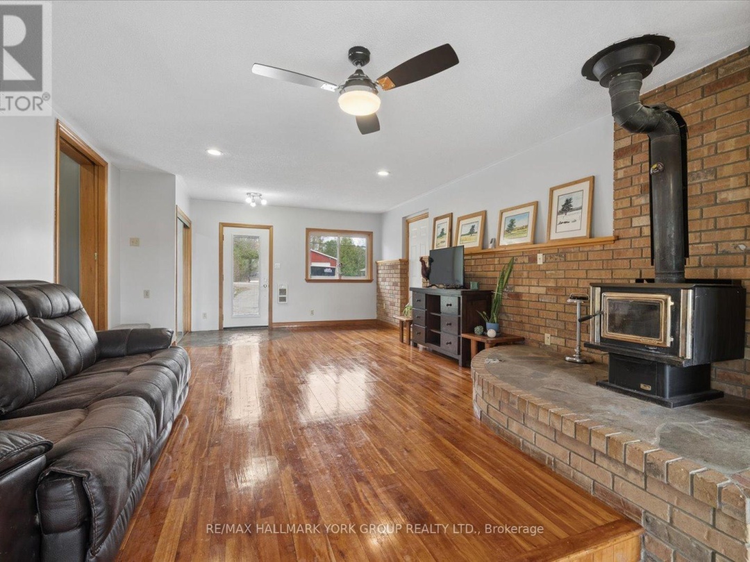 61 CONCESSION RD 3, Kawartha Lakes (Somerville)