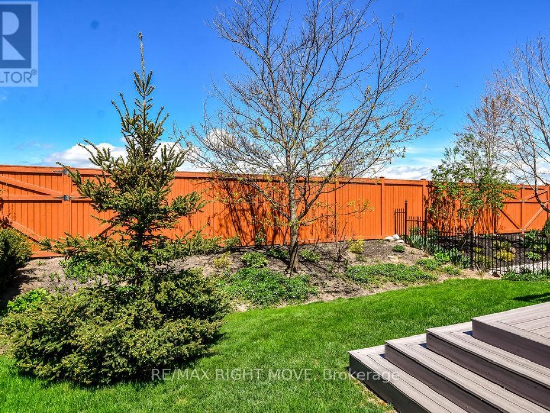 28 - 10 INVERMARA COURT, Lake Simcoe