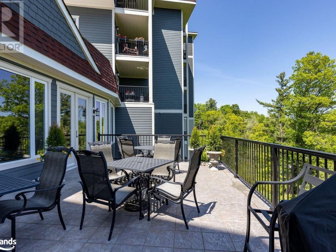 10A Kimberley Avenue Unit# 403, Bracebridge