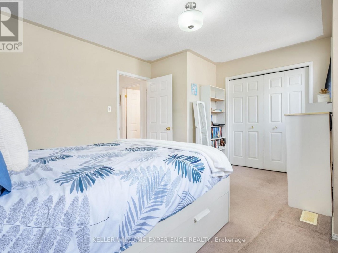 371 MILLARD STREET, Orillia