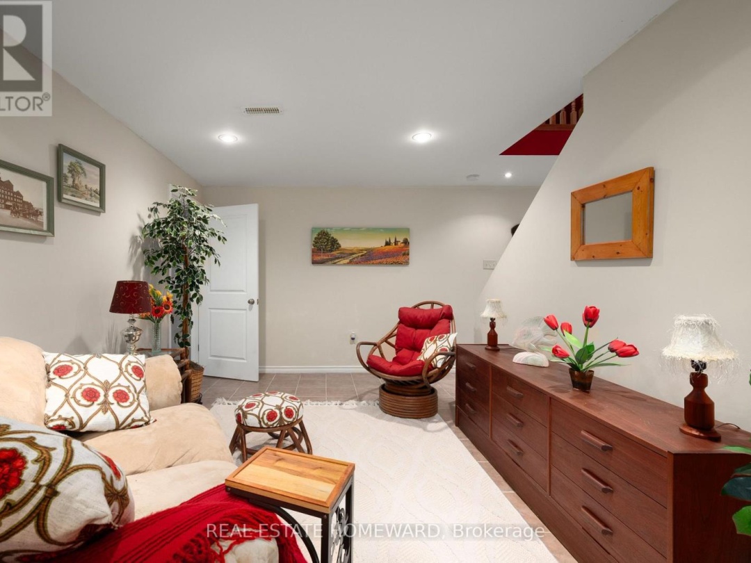 56 DRIFTWOOD SHORES ROAD, Canal Lake