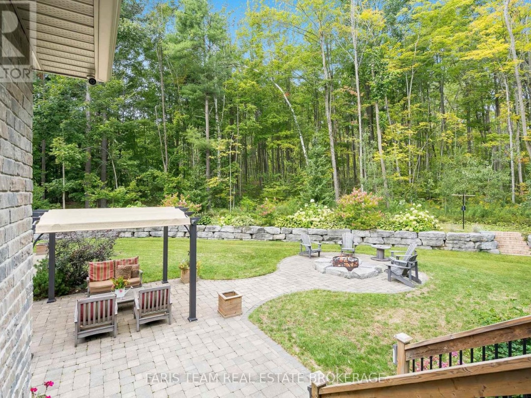 1559 RIMKEY CRESCENT, 