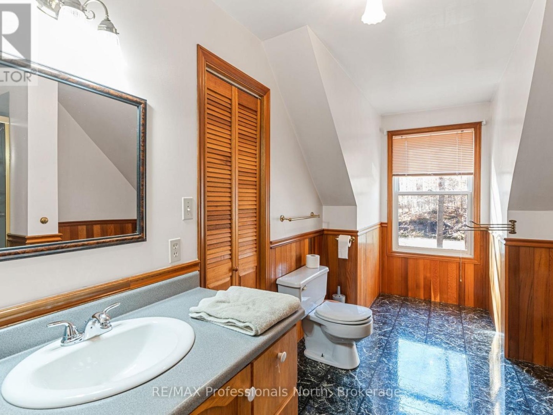 1415 SOUTH LAKE ROAD, 