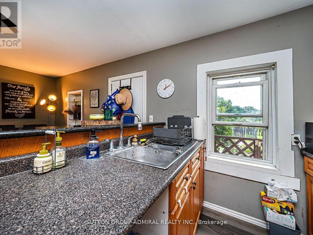 1662 PENLEY ROAD, 