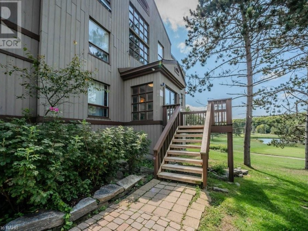 1235 Deerhurst Drive Unit# 54 305, Huntsville