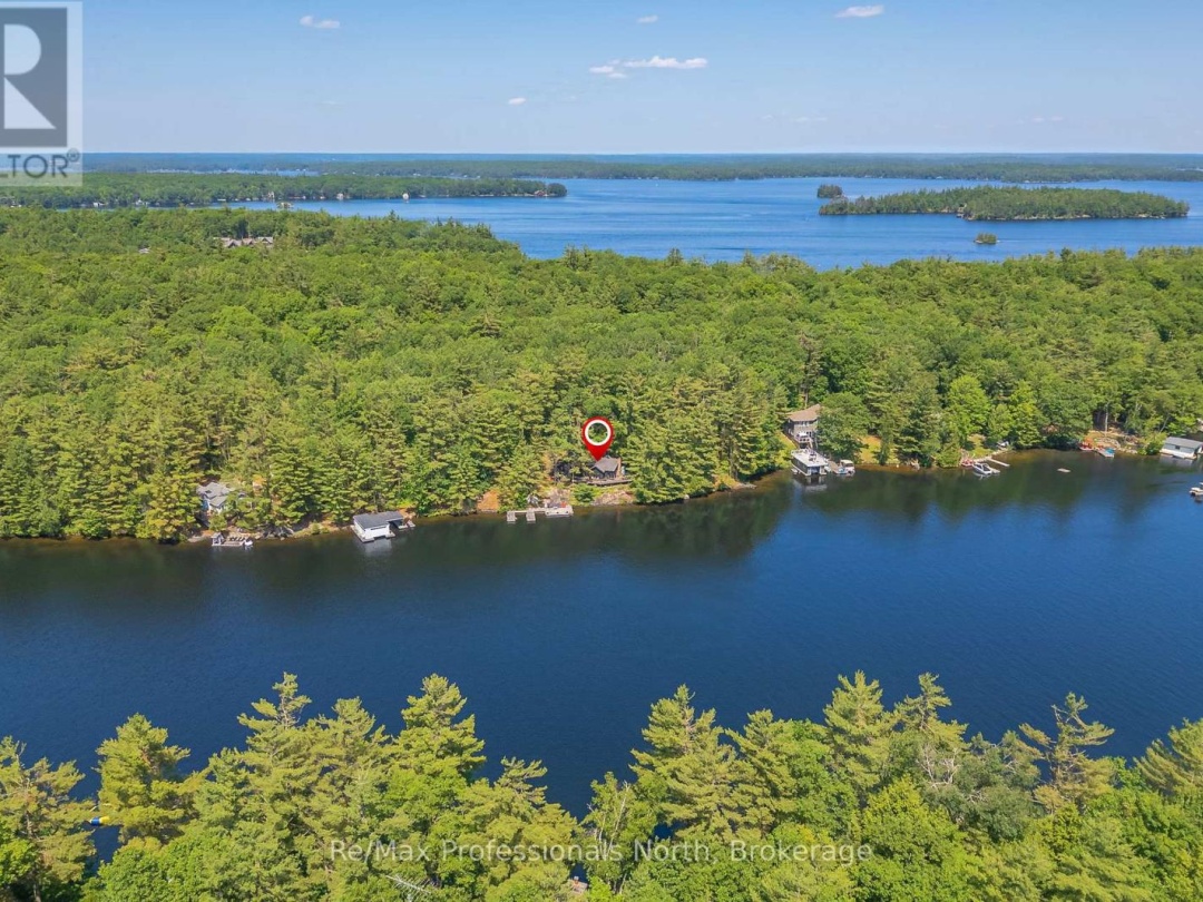 61 ISLAND 26LM ISLAND, 