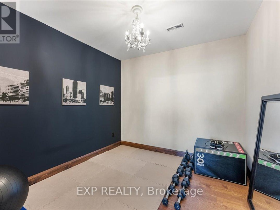 857 CEDAR GLEN ROAD, 