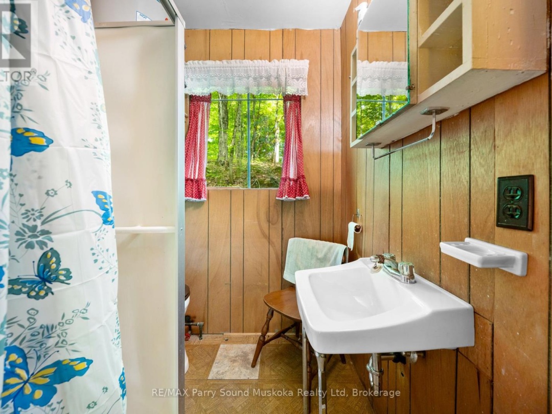40 LOON ECHO TRAIL, Last Lake