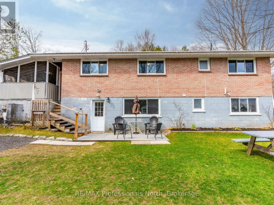 45 NEWCASTLE STREET, Minden Hills (Minden)