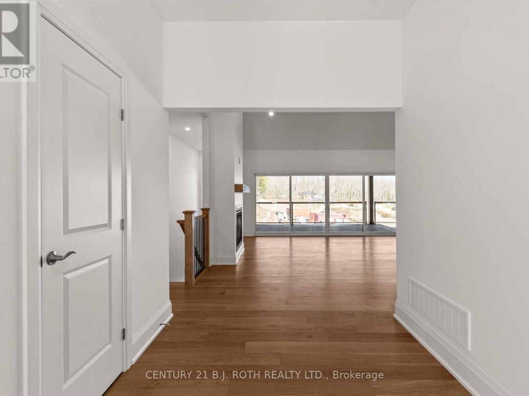 2 FRIESIAN COURT, Oro-Medonte