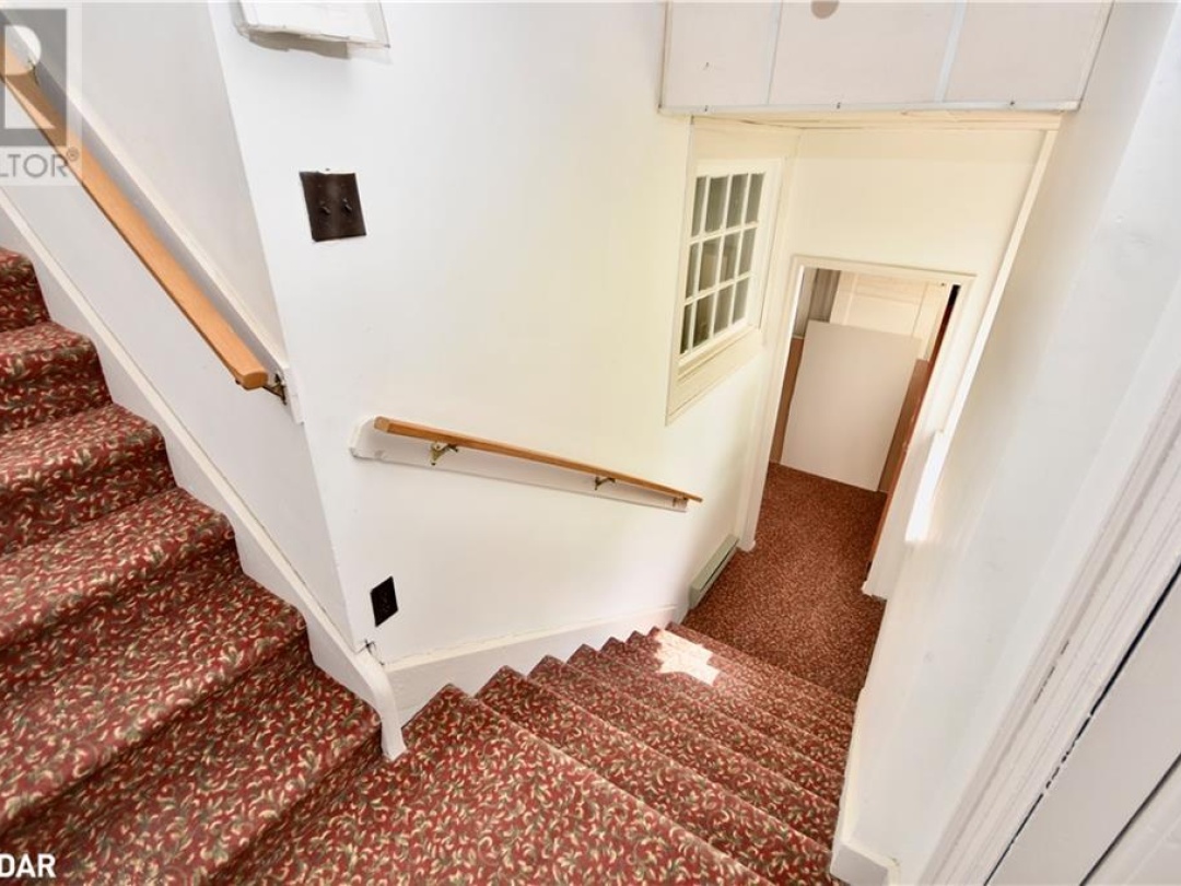 12 HARRIET Street, 