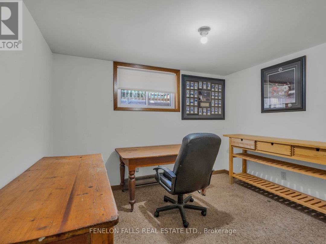 36 JANLISDA DRIVE, Kawartha Lakes (Fenelon Falls)