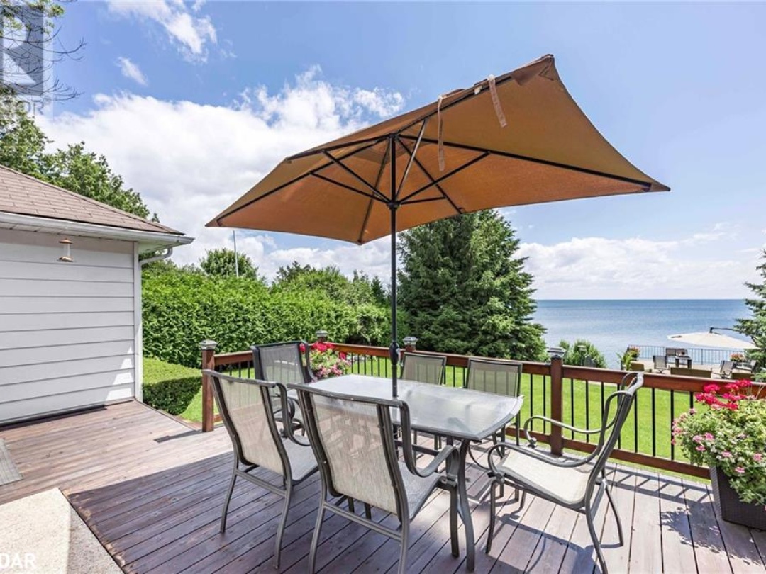 1125 Woodland Drive, Lake Simcoe