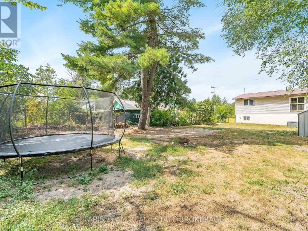 8304 COUNTY ROAD 169, 