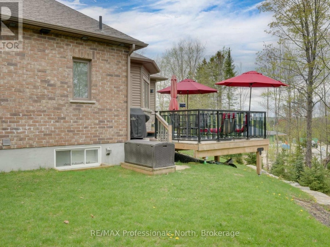 8 SERENITY PLACE CRESCENT, Huntsville (Chaffey)