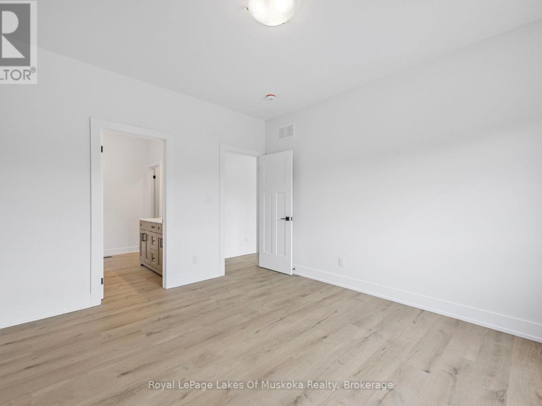 114 BRANDON AVENUE, Severn (Coldwater)