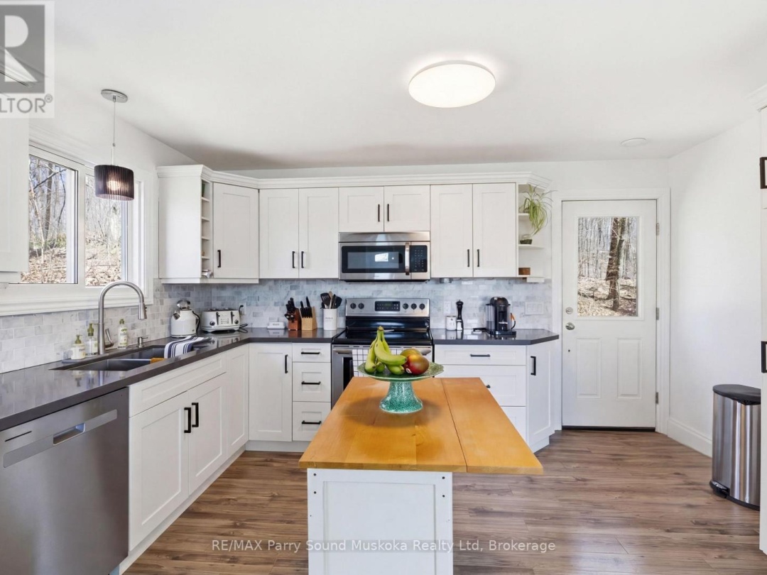 1 WOODS LANE, Seguin