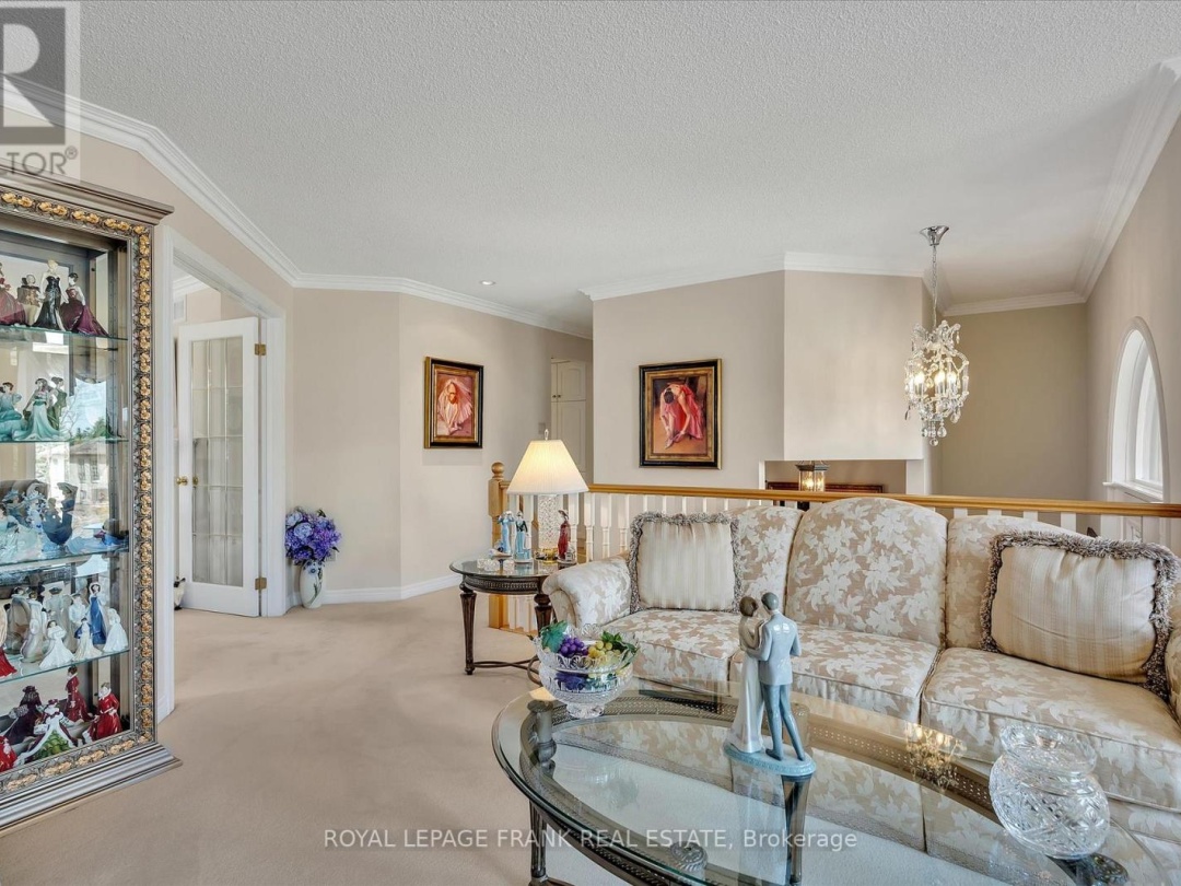 42 HUNTINGWOOD CRESCENT, 