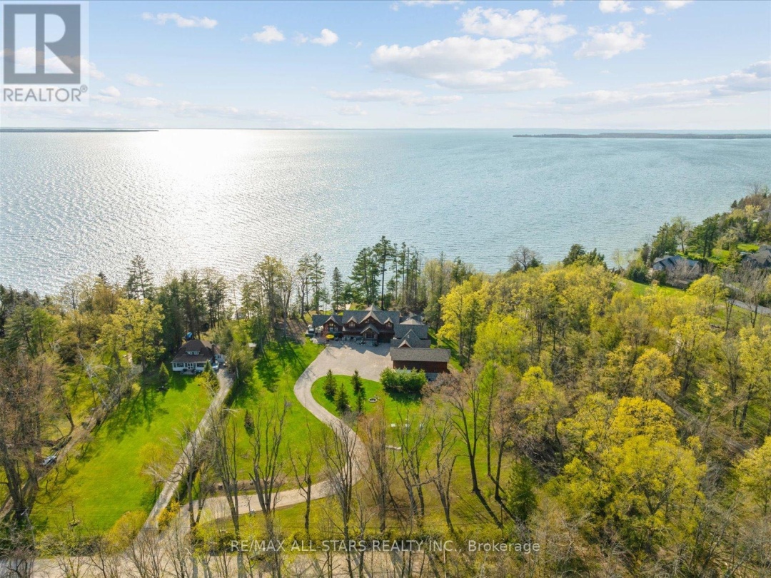 27440 CEDARHURST BEACH ROAD, Lake Simcoe