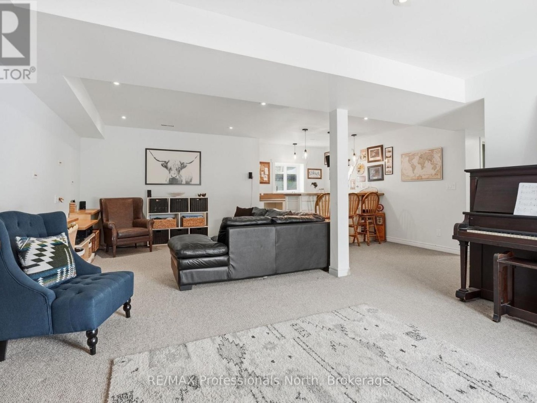 1289 PURBROOK ROAD, Bracebridge (Draper)