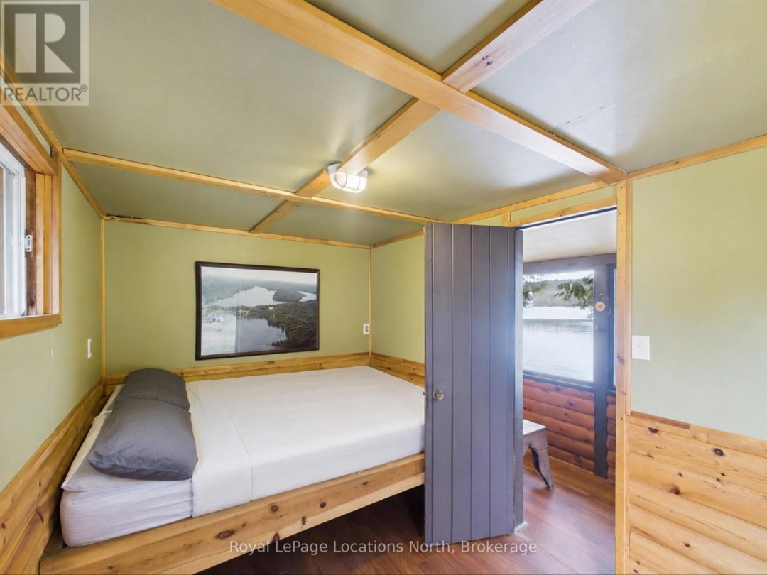 1027 SCOTT LANE, Oxbow Lake