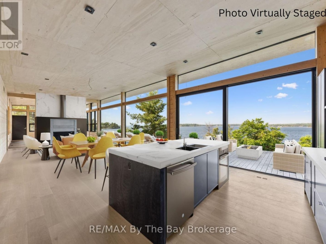 11324 ISLAND 1810/BONE ISLAND, Georgian Bay