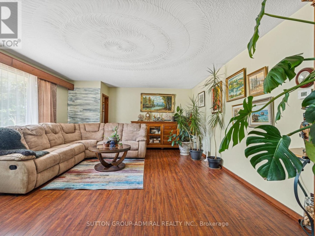 499 YORK STREET, Brock (Beaverton)