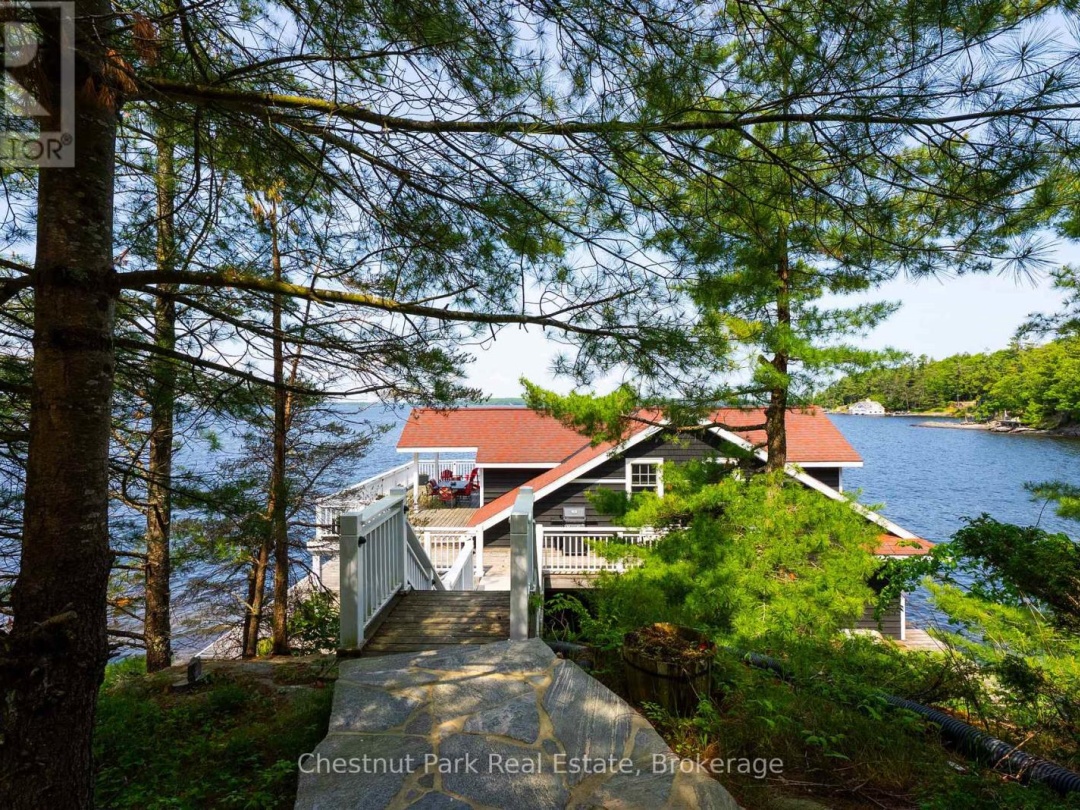 1216 ENNIS BAY ROAD, 