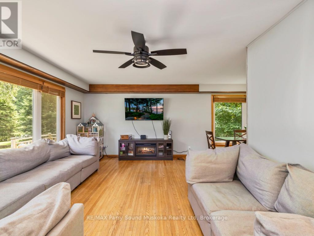 20 SANDY PLAINS ROAD, 