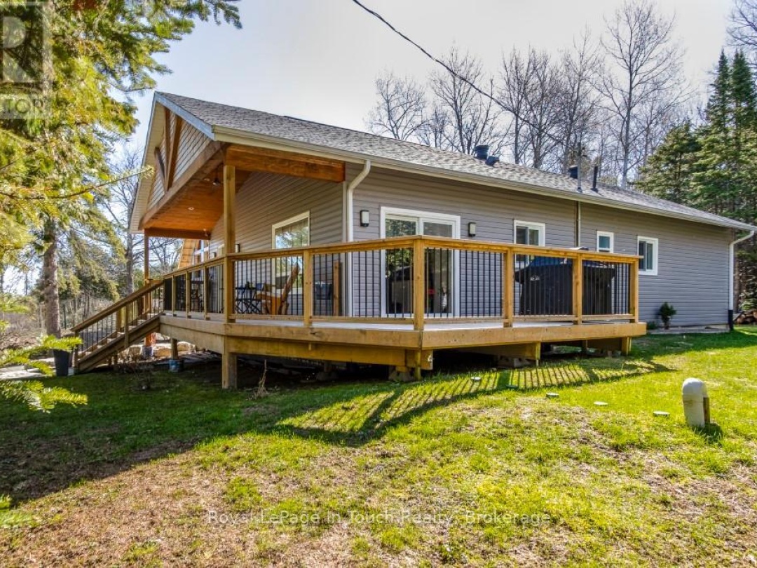 31 EARLDOM BOULEVARD, Georgian Bay