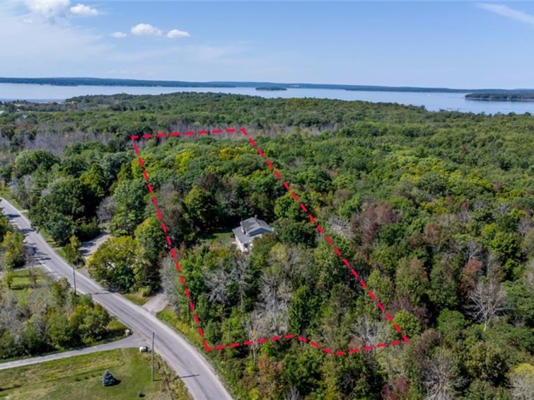 106 MUSKY BAY Road, 