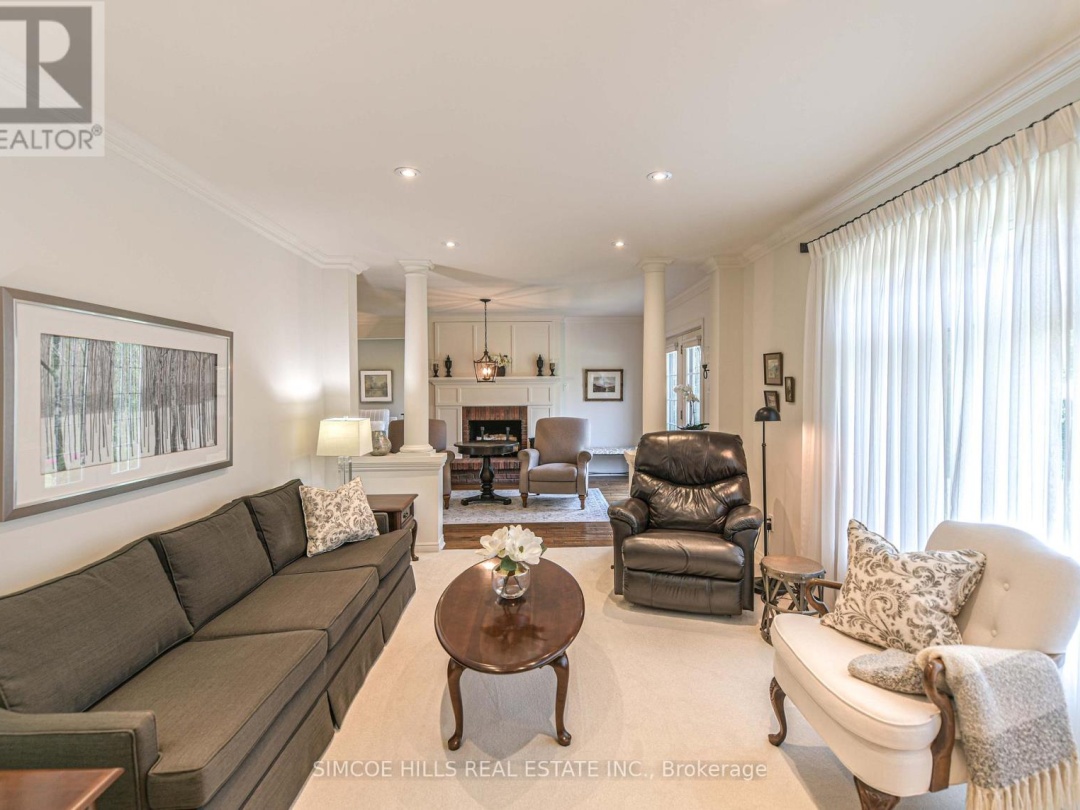 131 COURTLAND STREET, Ramara